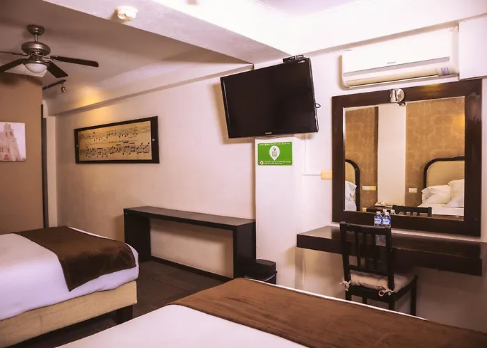 Hotel Clara Luna