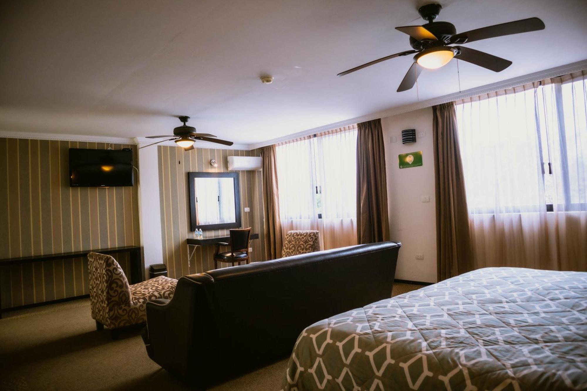 Clara Luna Hotel 4*